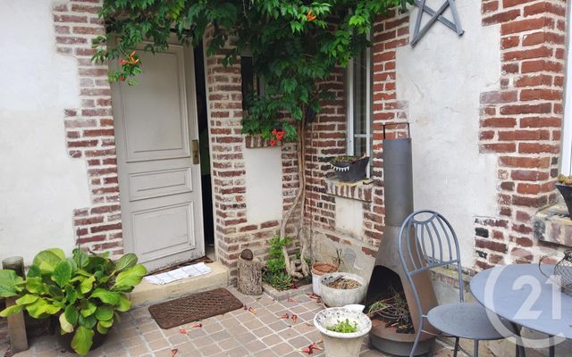Afficher la photo en grand maison à vendre - 6 pièces - 123.0 m2 - PONT L EVEQUE - 14 - BASSE-NORMANDIE - Century 21 Tirard-Gardie