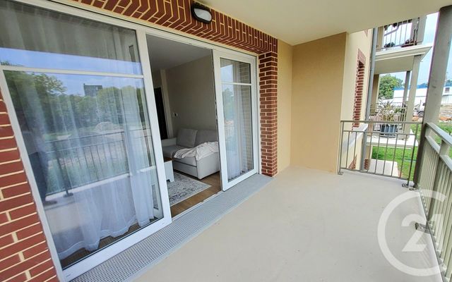 Appartement F2 à vendre PONT L EVEQUE