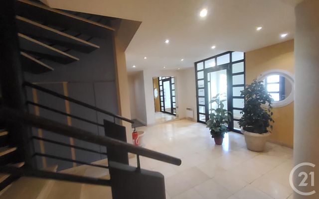 Appartement F4 à vendre - 4 pièces - 85.0 m2 - PONT L EVEQUE - 14 - BASSE-NORMANDIE - Century 21 Tirard-Gardie