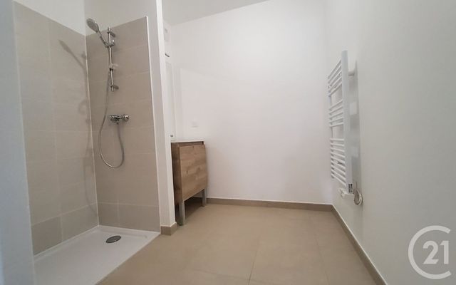 Appartement F4 à vendre - 4 pièces - 81.15 m2 - PONT L EVEQUE - 14 - BASSE-NORMANDIE - Century 21 Tirard-Gardie