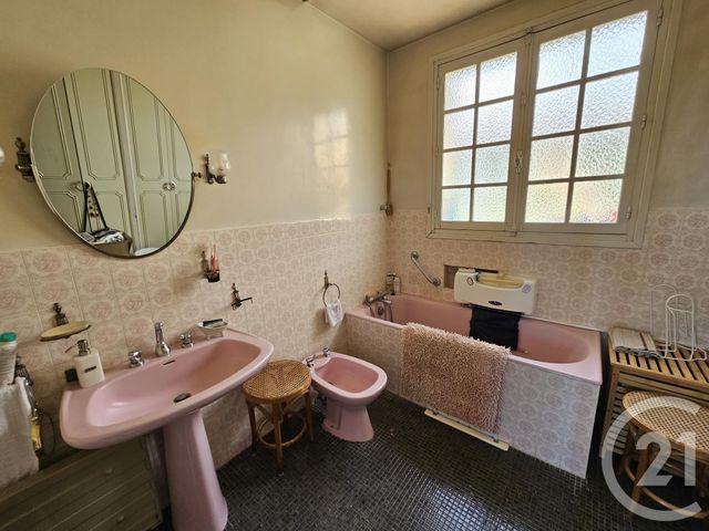 Afficher la photo en grand maison à vendre - 6 pièces - 145.0 m2 - PONT L EVEQUE - 14 - BASSE-NORMANDIE - Century 21 Tirard-Gardie