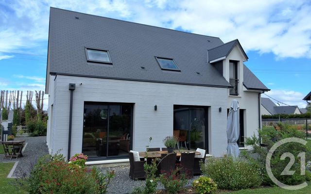 Afficher la photo en grand maison à vendre - 5 pièces - 144.0 m2 - PONT L EVEQUE - 14 - BASSE-NORMANDIE - Century 21 Tirard-Gardie