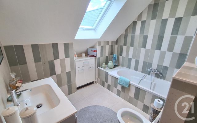 Afficher la photo en grand maison à vendre - 5 pièces - 144.0 m2 - PONT L EVEQUE - 14 - BASSE-NORMANDIE - Century 21 Tirard-Gardie