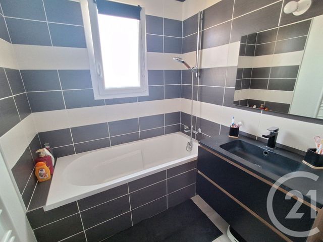 maison à vendre - 4 pièces - 118.02 m2 - PONT L EVEQUE - 14 - BASSE-NORMANDIE - Century 21 Tirard-Gardie